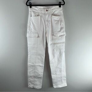 GAP 90s Loose Cargo Jeans in New Off White Size 28 or 6 Tall